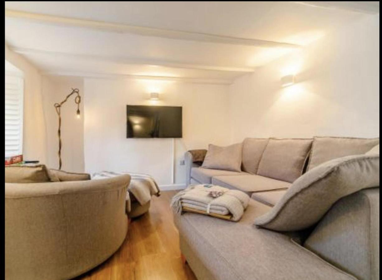 Charming 2-Bed Cottage In Wadebridge Cornwall מראה חיצוני תמונה